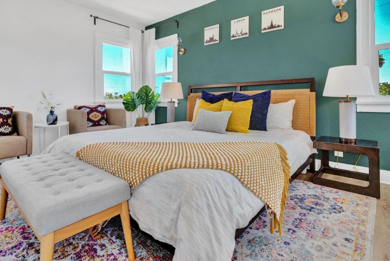 Charming Spanish Mid-century Gem Near Lax/beaches Casa de férias Los Angeles