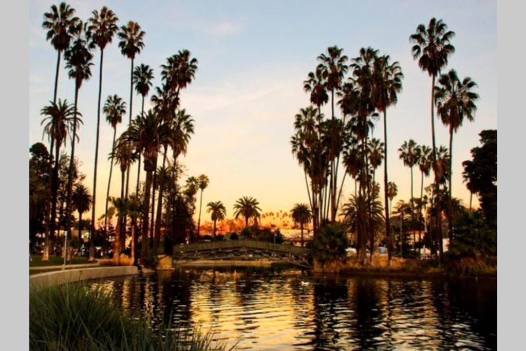 Apartment 6 Min To Dtla + Hollywood, Silverlake And Echo Park *