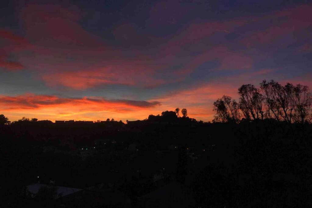 Apartment 6 Min To Dtla + Hollywood, Silverlake And Echo Park Los Angeles