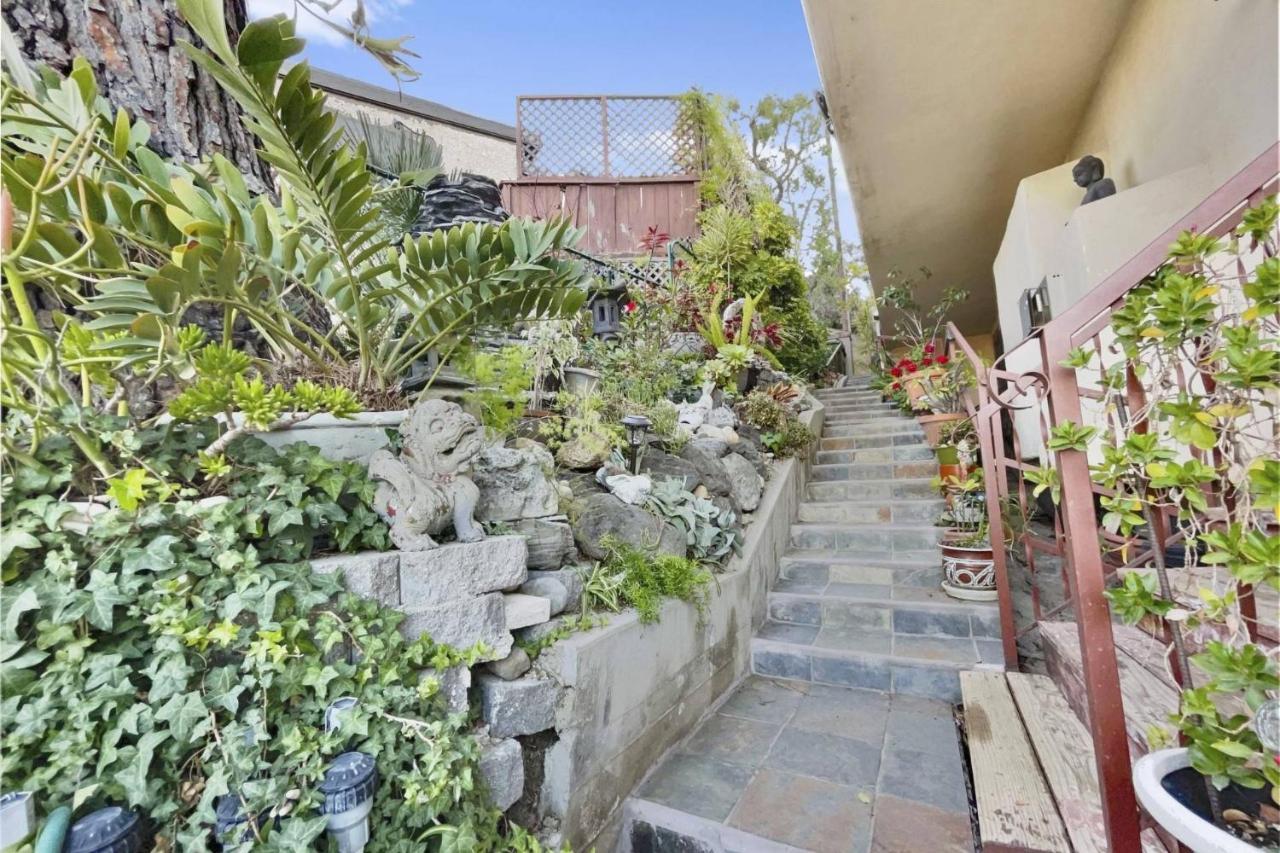 Secret Stairs Hollywood Hills Los Angeles