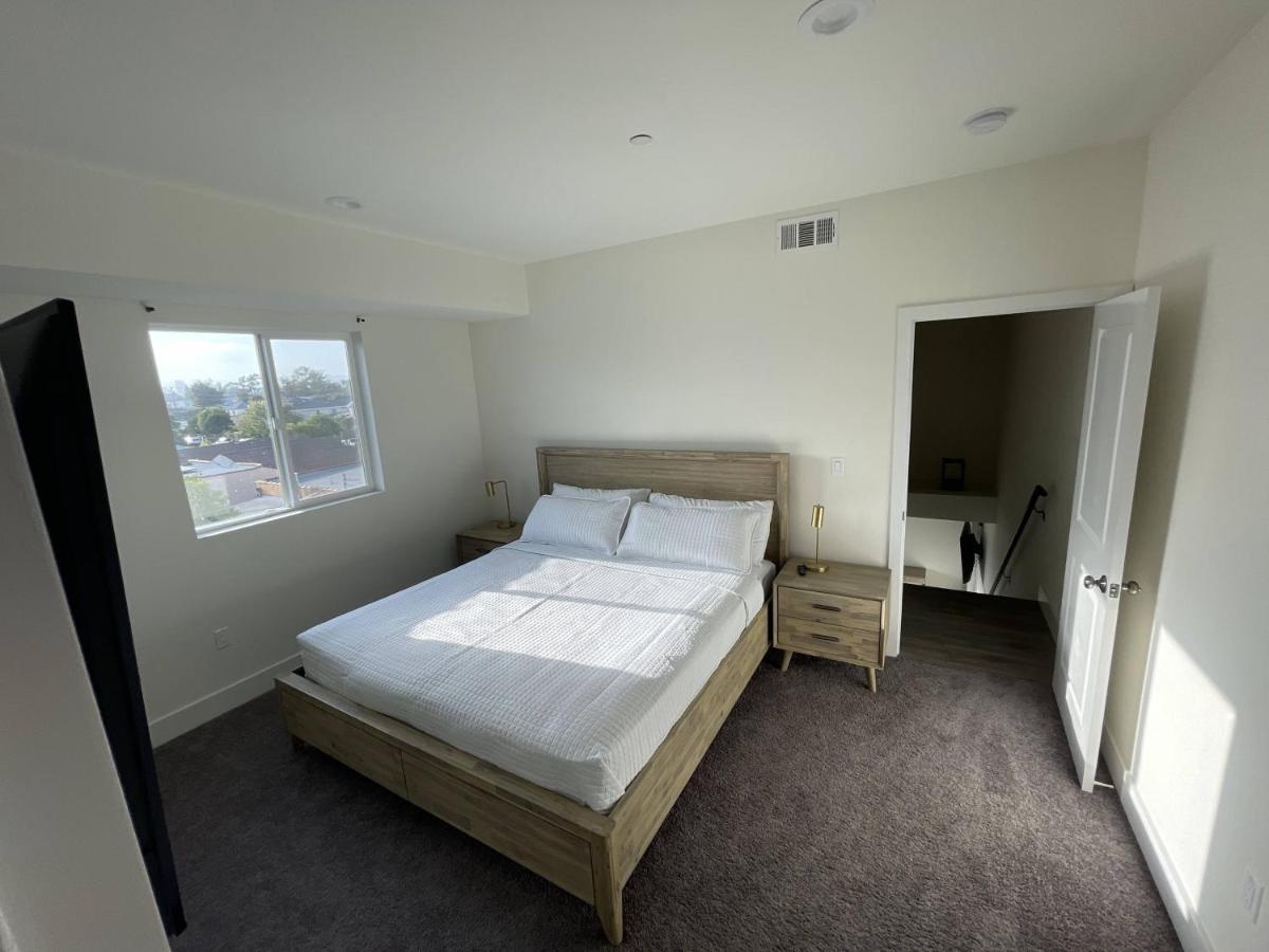 Aparthotel Los Angeles Rentals *