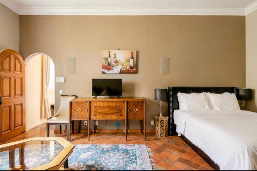 Beverly Hills Spanish Hospedagem domiciliar *
