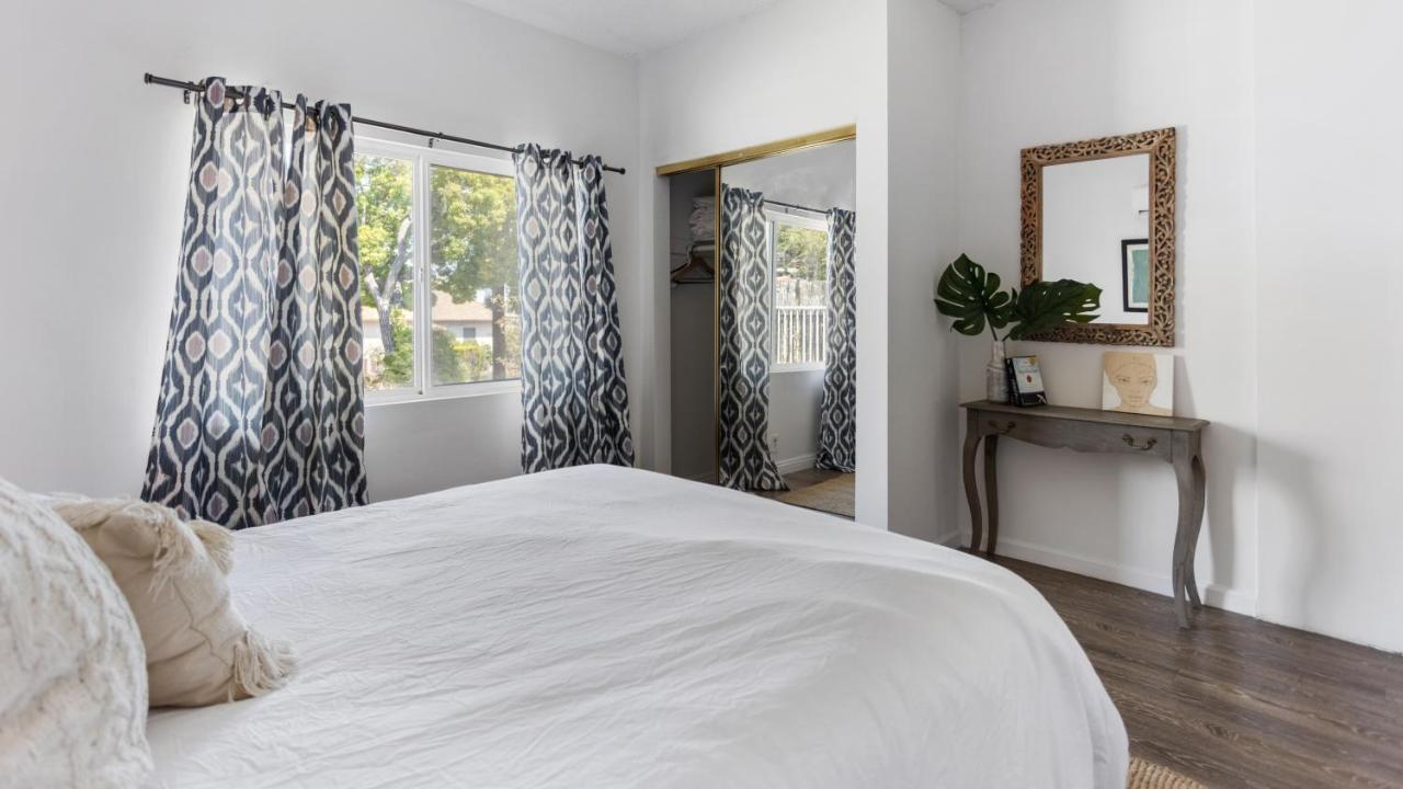 4br In Echo Park Apartment Los Angeles