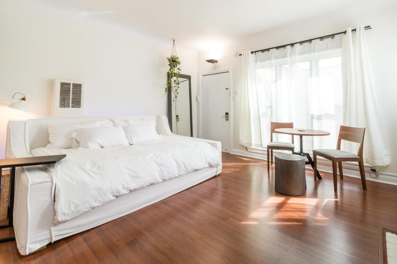Apartment Sunny Boho Chic West Hollywood Flat! *