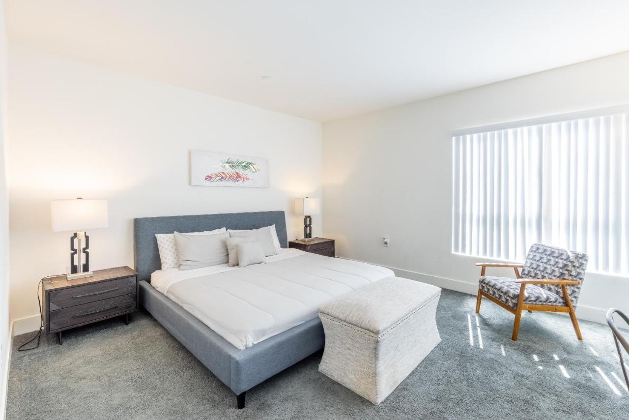 Heaven On Hollywood Furnished