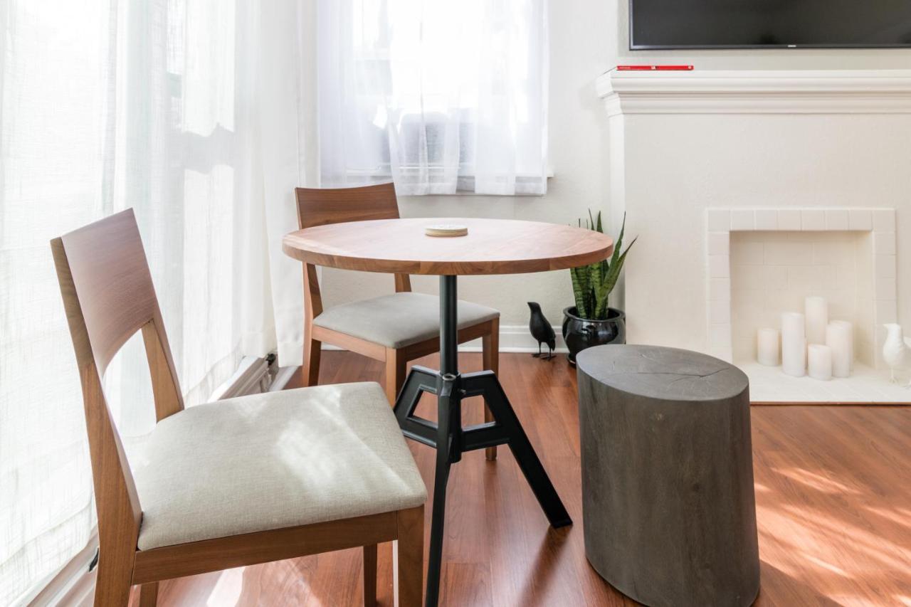 Sunny Boho Chic West Hollywood Flat! Apartment *
