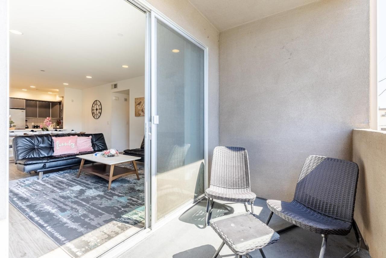 Heaven On Hollywood Furnished Apartment