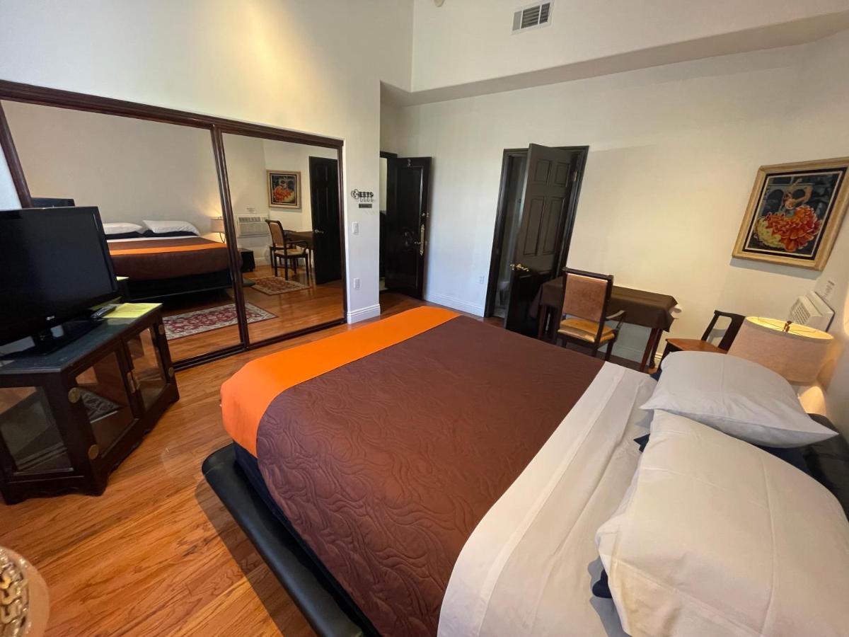 Entire Second Flr - Santa Monica Luxury * Los Angeles