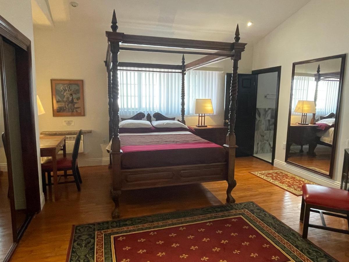 Entire Second Flr - Santa Monica Luxury * Los Angeles