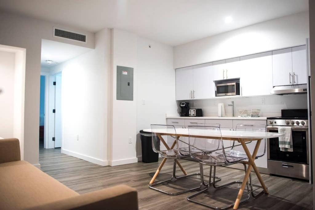 Grand Park La 30 Day Stays Apartment