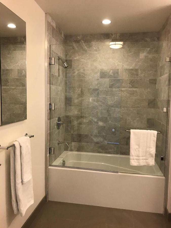 Wd Concert Hall Dowtown La 30 Day Apartment *