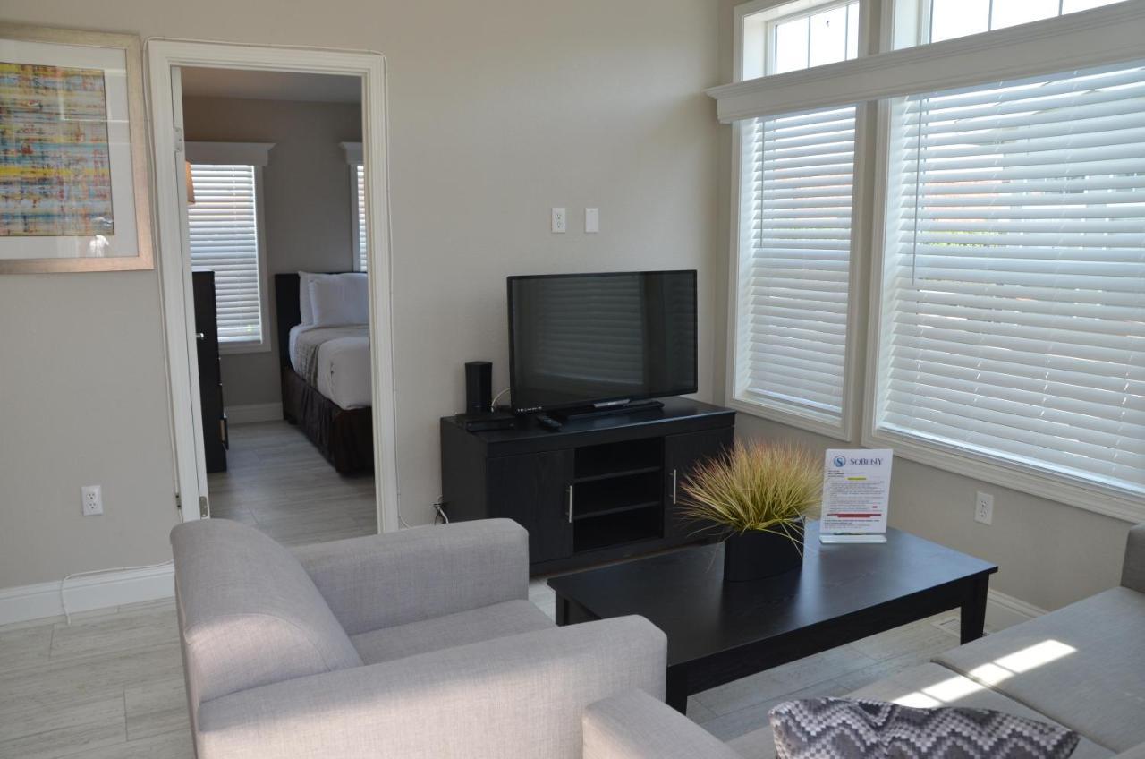 Lower Sun Valley Cozy 30 Day Stays Apartment *
