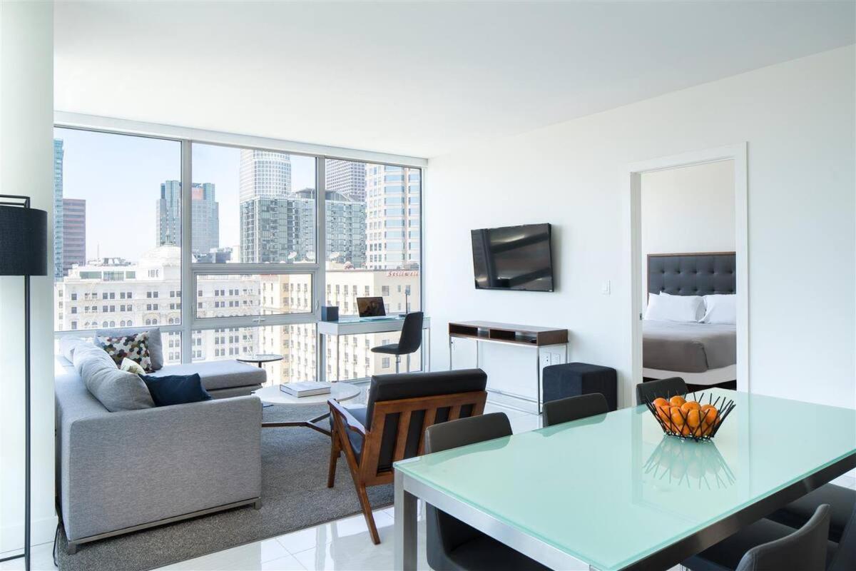 Luxurious Highrise 2b 2b Heart Of Downtown La Apartment *