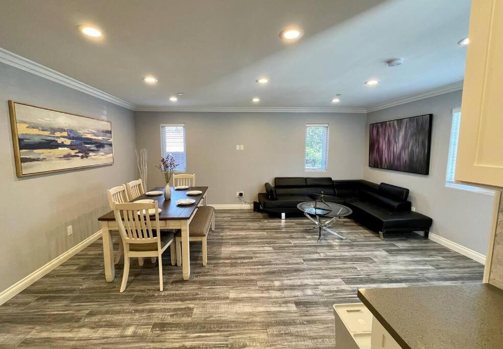 Newly Built Townhouse - Prime Hollywood Location * Los Angeles