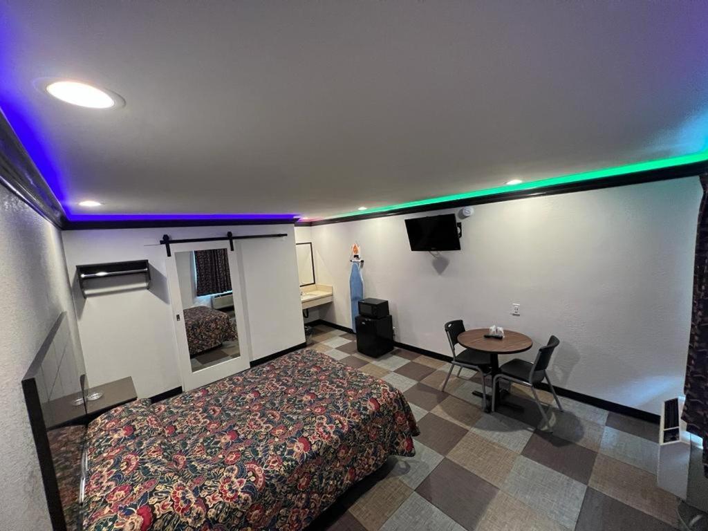 Parlour Motel Los Angeles