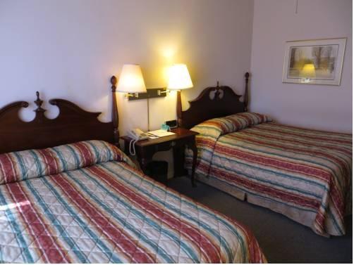 Hotel Hilgard House 2*