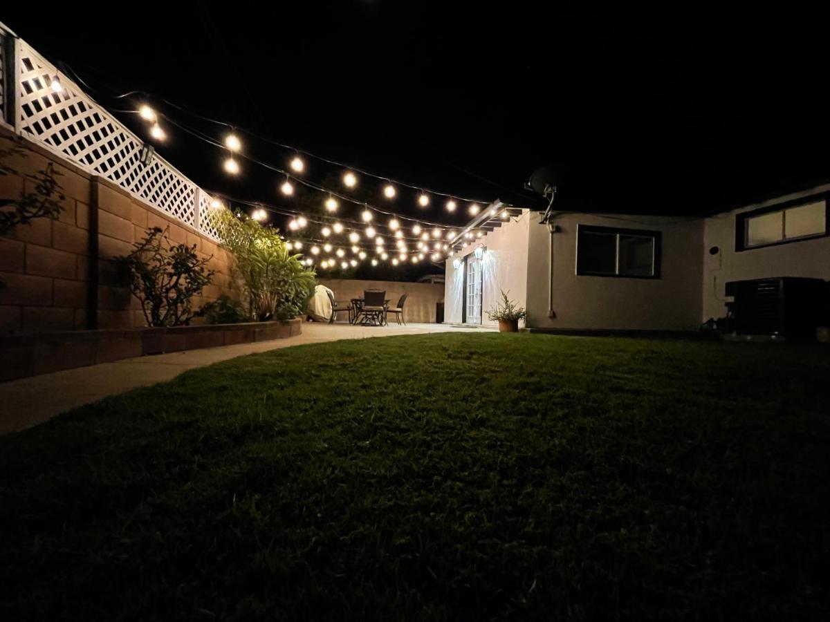 Cheerful, Beautifully Remodeled, Modern, Comfortable Holiday home *