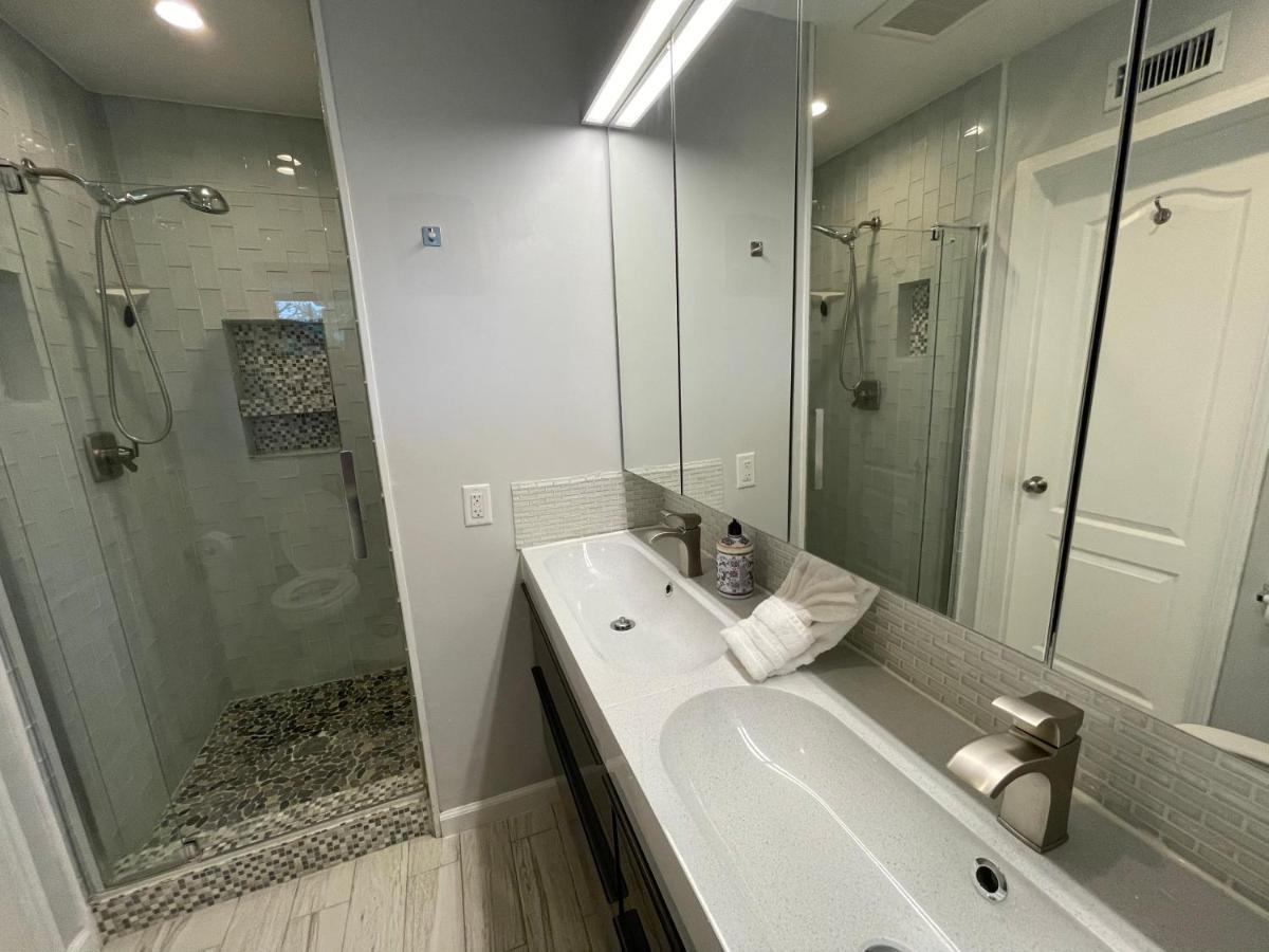 Holiday home Cheerful, Beautifully Remodeled, Modern, Comfortable Los Angeles