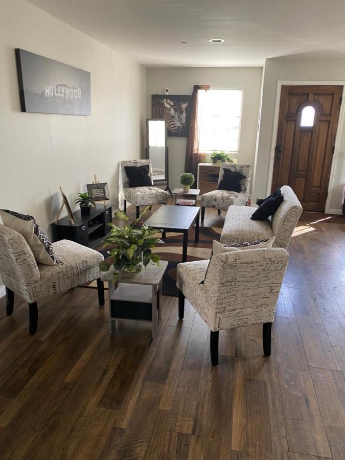 Private Room And Bath In Los Angeles Homestay *