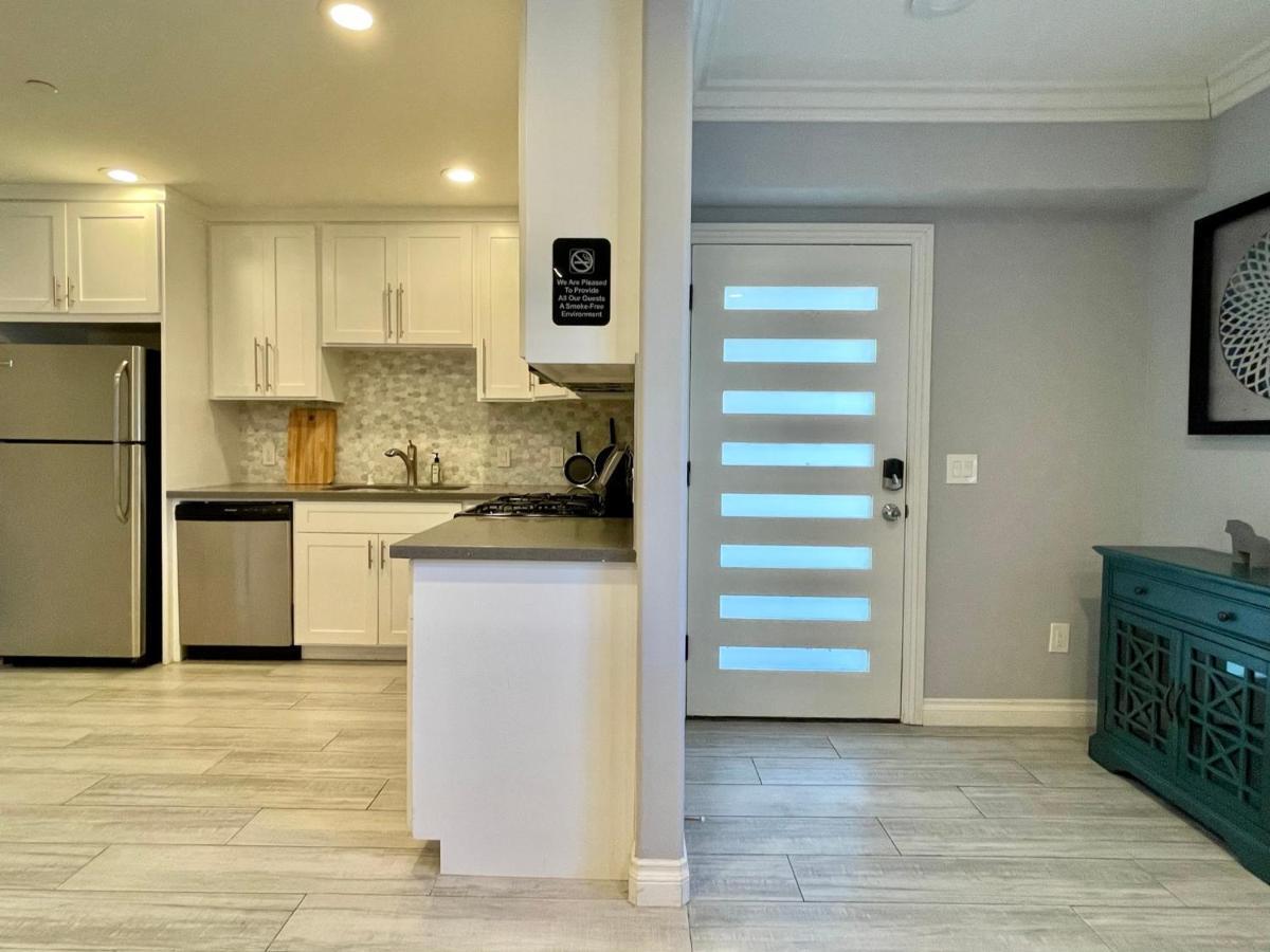 Stylish Hollywood Townhouse - Ideal Location Apartamento