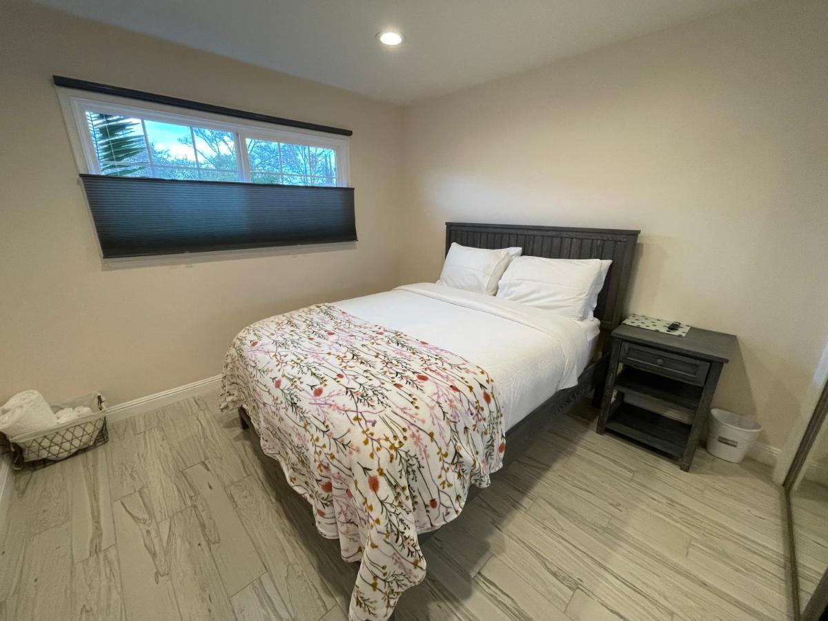 Holiday home Cheerful, Beautifully Remodeled, Modern, Comfortable