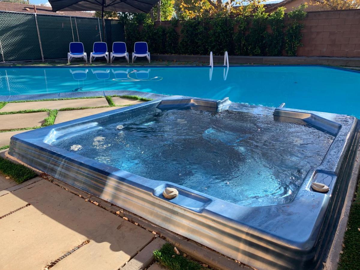 Pousada A Serene Home With 5Br, 3Ba, Pool, Spa, And Mini-Golf