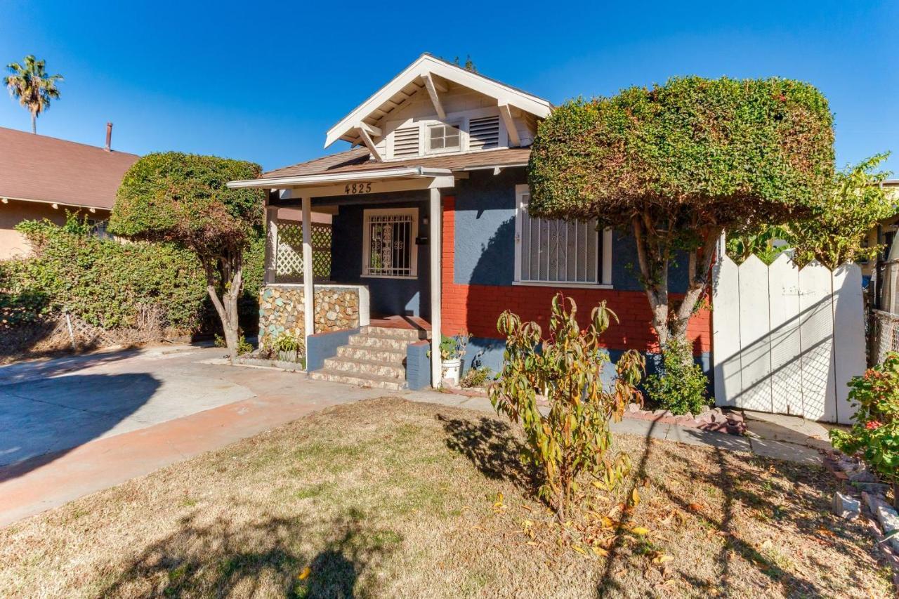Angeles 3 Bedroom Charmer Large Holiday home
