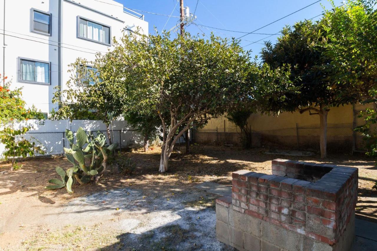 Angeles 3 Bedroom Charmer Large