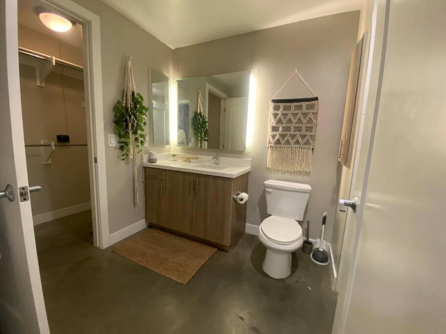 Live-Work Trendi Apartment In West Hollywood W-Parking-Pool-Gym Los Angeles
