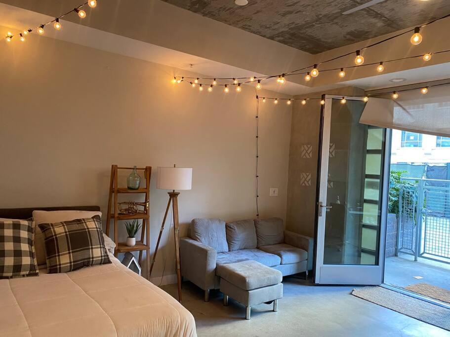 Live-Work Trendi Apartment In West Hollywood W-Parking-Pool-Gym Apartment *