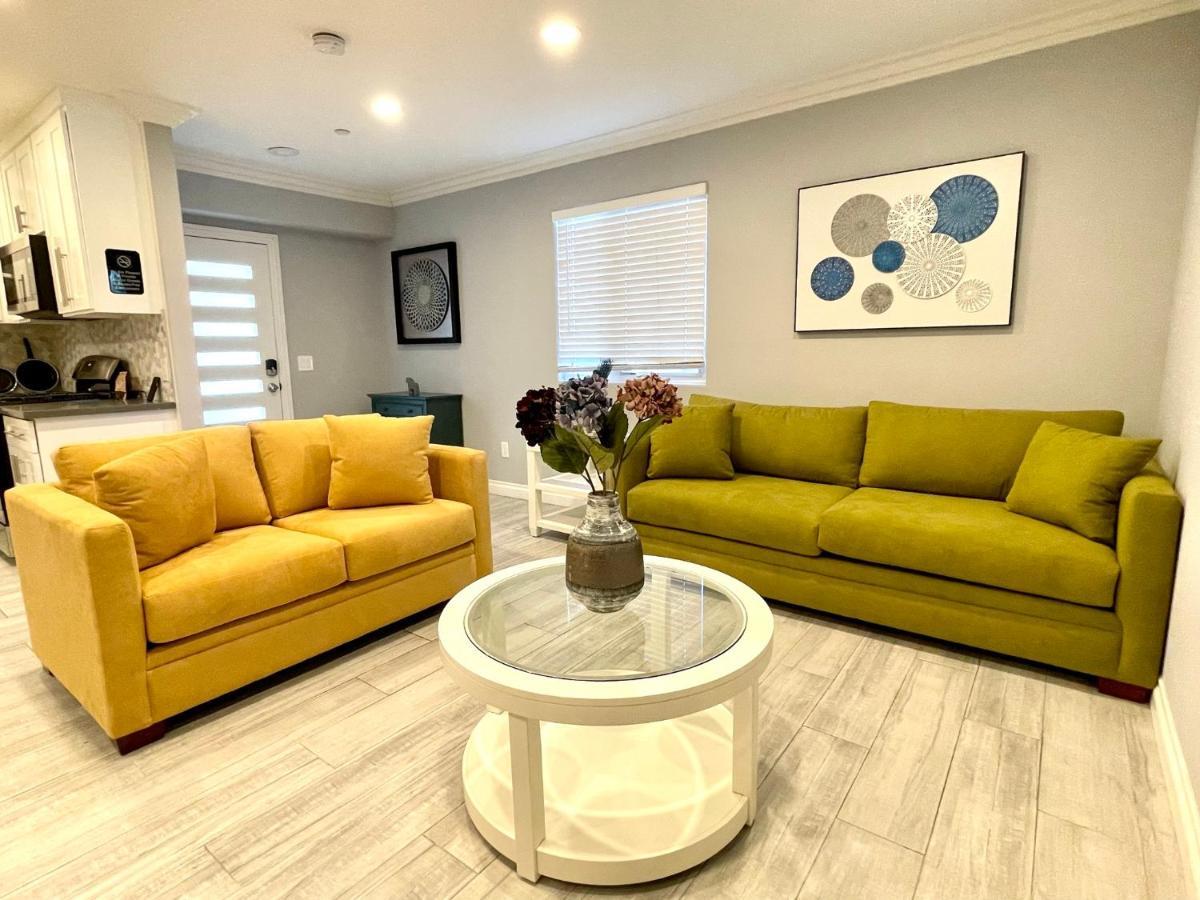 Stylish Hollywood Townhouse - Ideal Location * Los Angeles