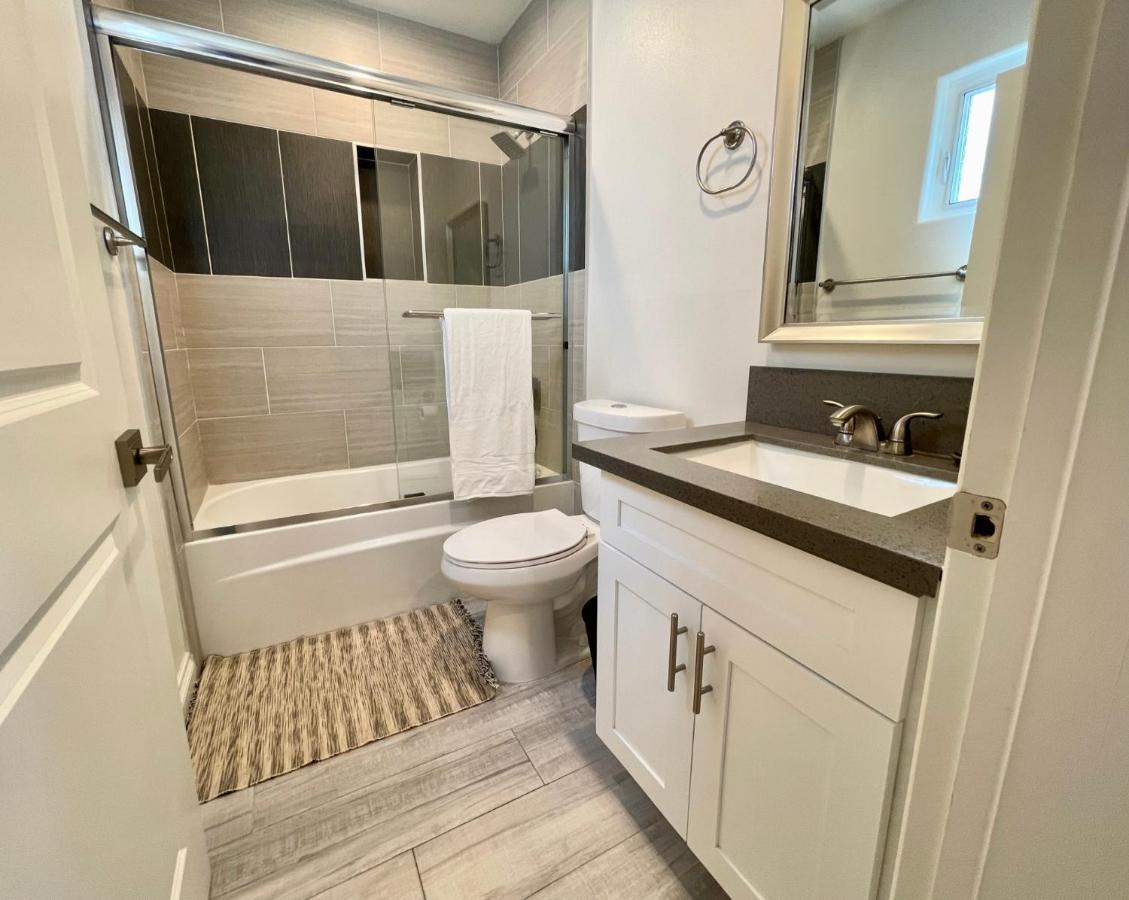 Stylish Hollywood Townhouse - Ideal Location Los Angeles