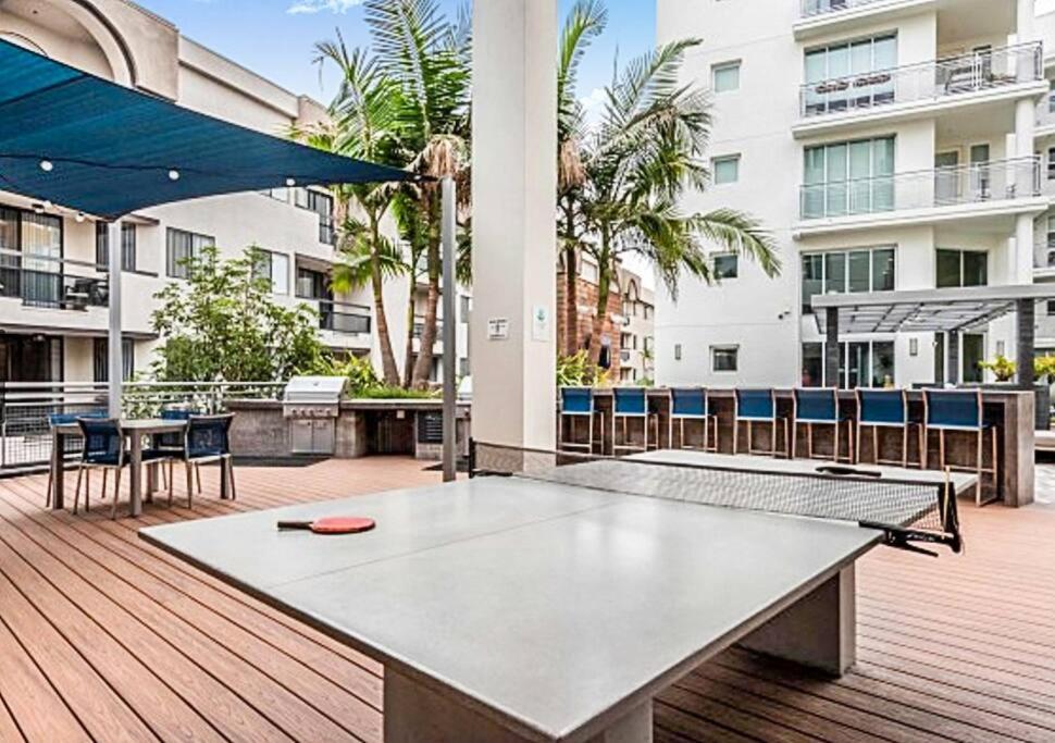 Live-Work Trendi Apartment In West Hollywood W-Parking-Pool-Gym Apartment