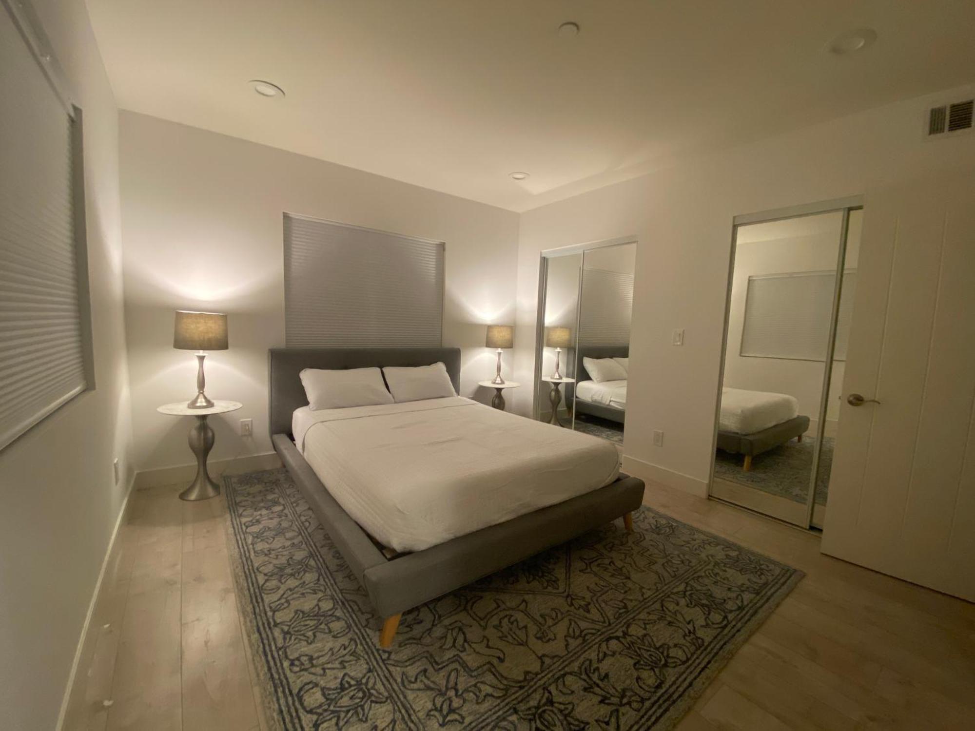 Aparthotel Los Angeles Rentals Los Angeles