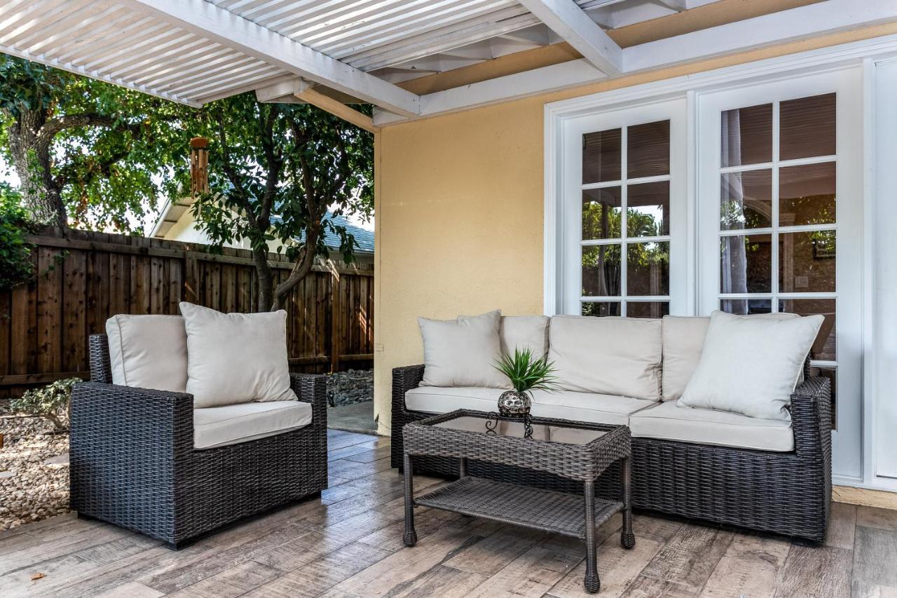 Sausalito - Newly Designed 4br House & Pool By Topanga Los Angeles
