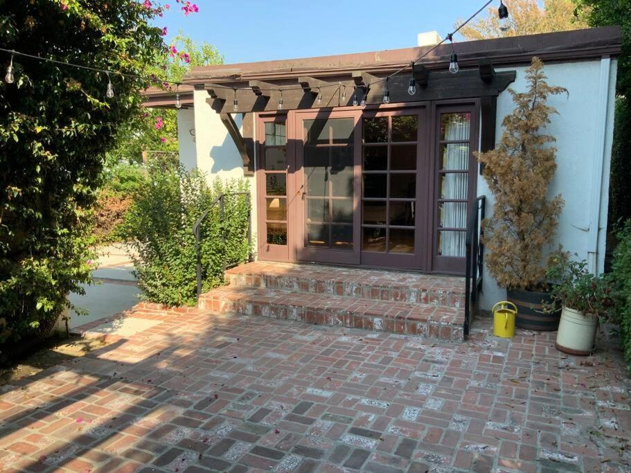 House, Walking Distance From Universal * Los Angeles
