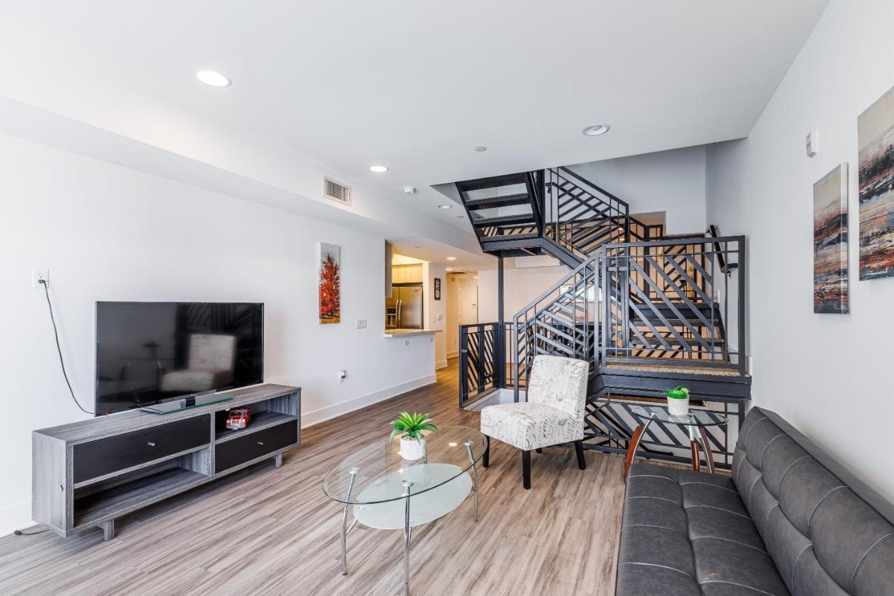 Heaven On Hollywood Furnished Apartment *