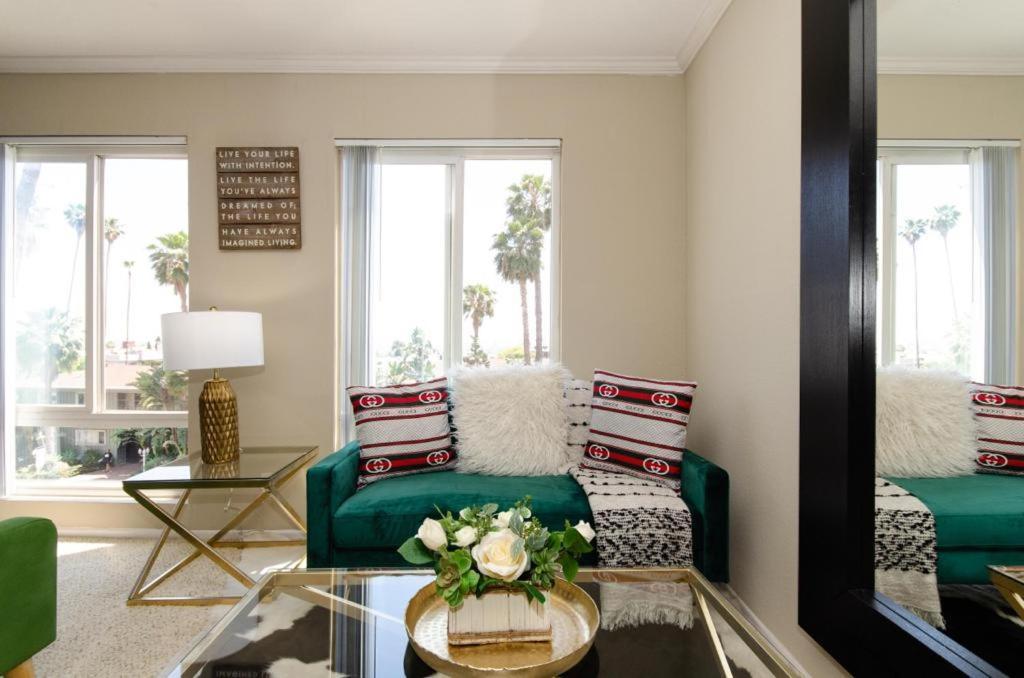 Gucci Mickey And Maxico Lofts Free Parking And Wifi