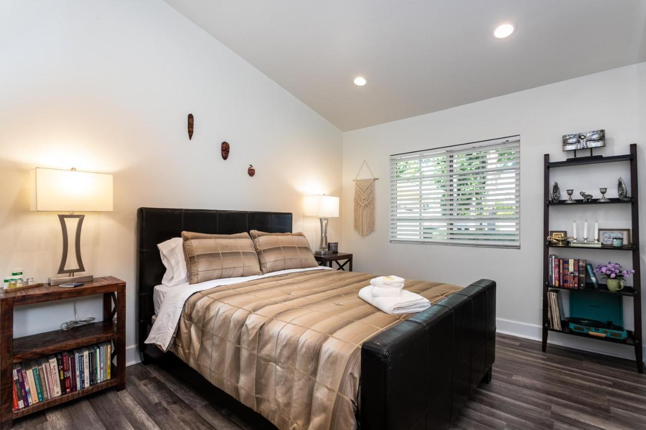 Sausalito - Newly Designed 4br House & Pool By Topanga Los Angeles