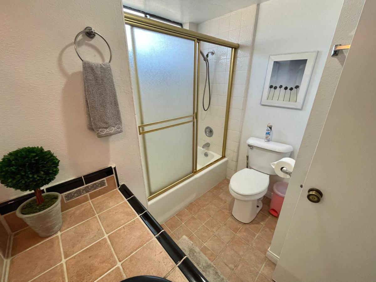 Luxking2bd2cargarageinstnthotwaterdesignercarpet * Los Angeles