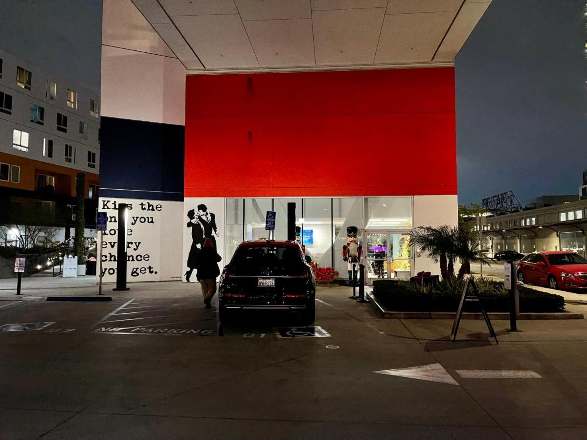 Perfect W Parking Gym Pool Wifi In Arts District Dtla Near Little Tokyo B4 *