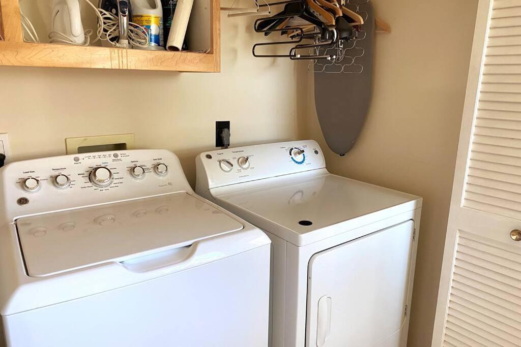Spacious Family Oasis In Silicon 5mins To Lax Holiday home Los Angeles