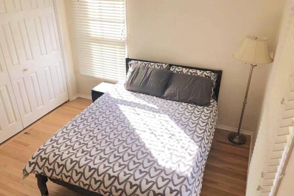 Holiday home Spacious Family Oasis In Silicon 5mins To Lax Los Angeles