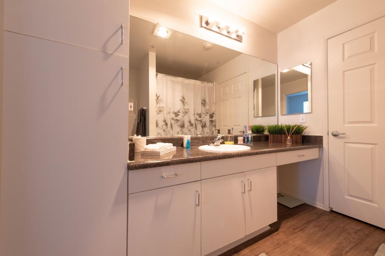 Elite 2br At Venice Marina Del Rey W Pool Gym & Free Parking