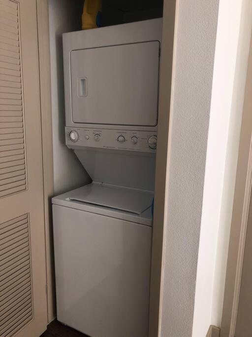 Apartment 2bdr&parking 5-10min To Santa Monica Pier *