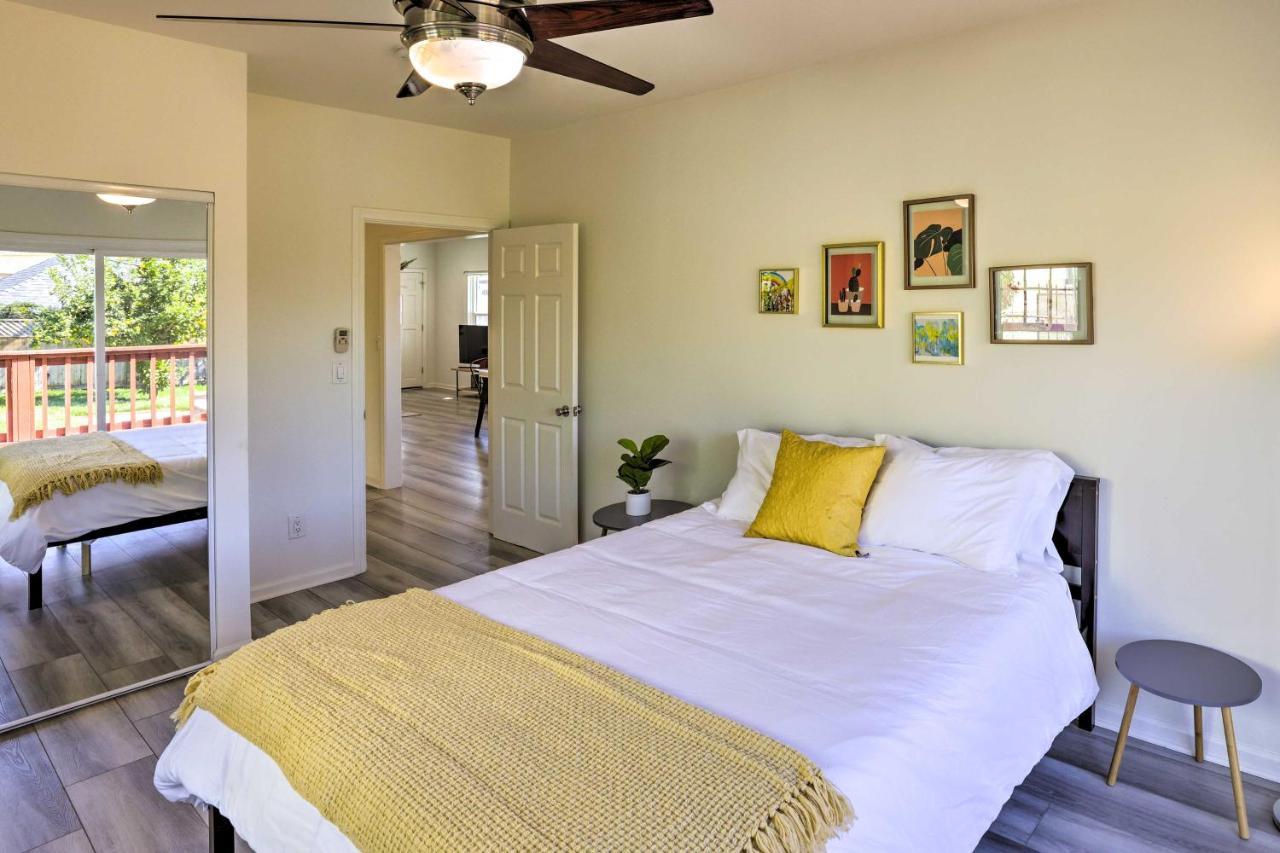 Hip And Prismatic La Gem With Curated Art Gallery Casa de férias