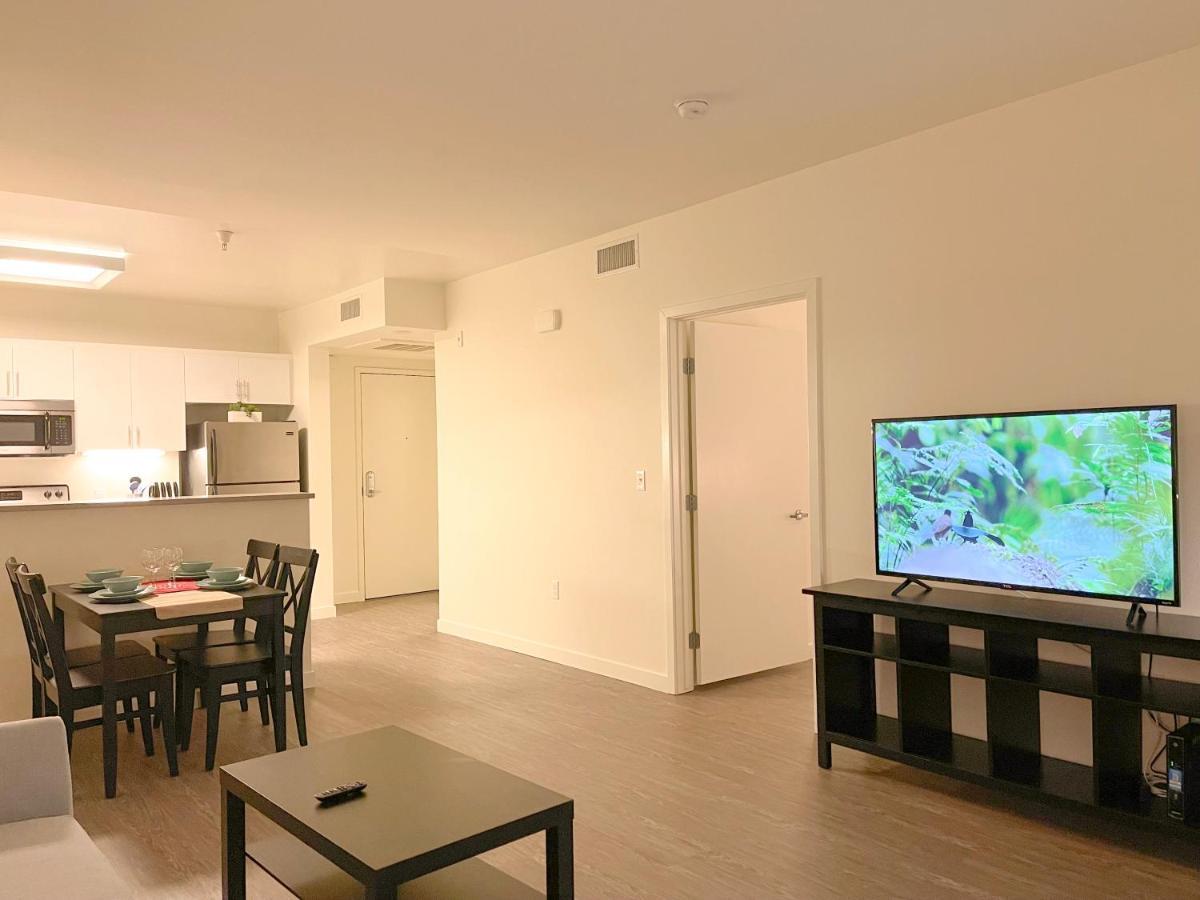 Spacious Entire Apt W Parking In Arts District Dtla B5 Los Angeles