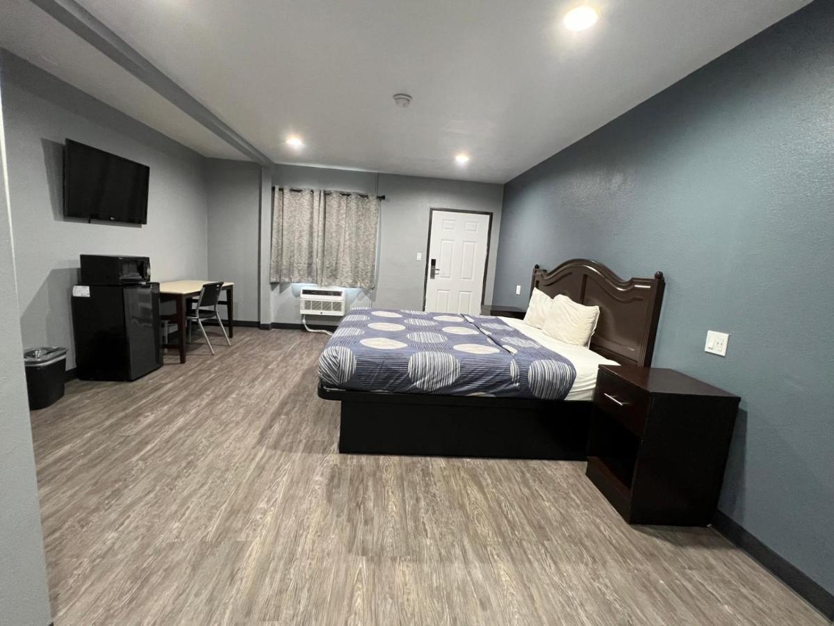 Motel Cornett 2*