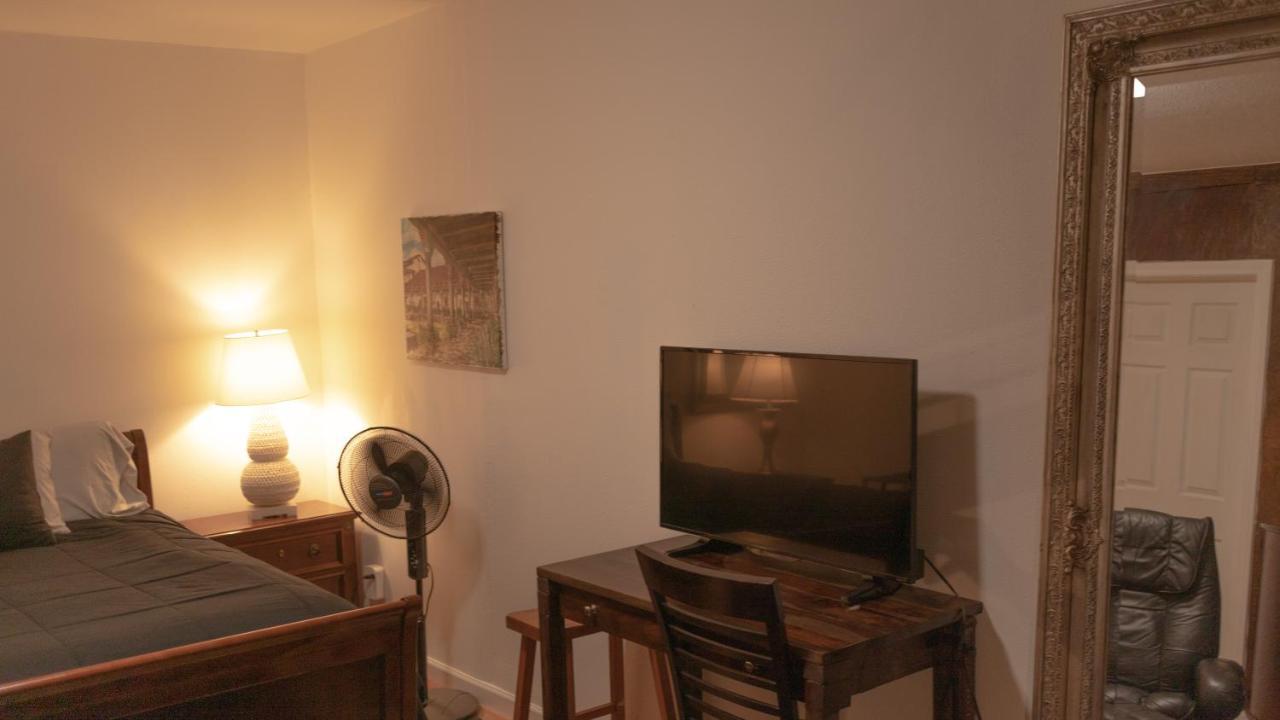 Cozy Private * Los Angeles