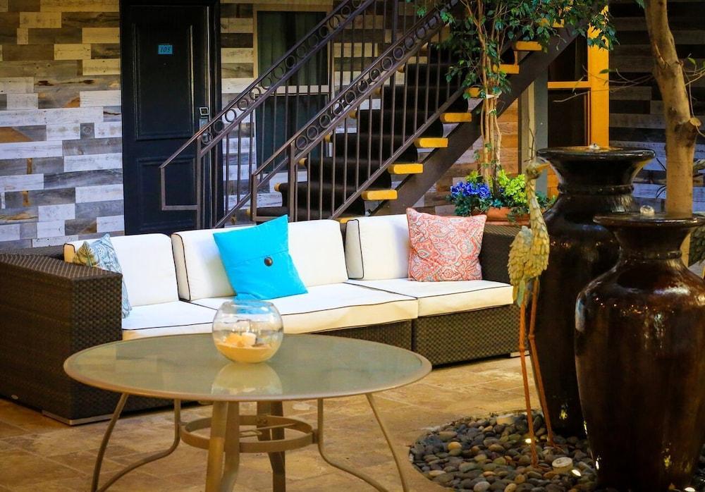 L.a. Sky Boutique Hotel Los Angeles